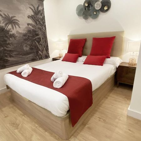 Miramar Luxurious Flat, 3 Double Rooms, Free Parking, Terrace, Completely New سان سيباستيان المظهر الخارجي الصورة