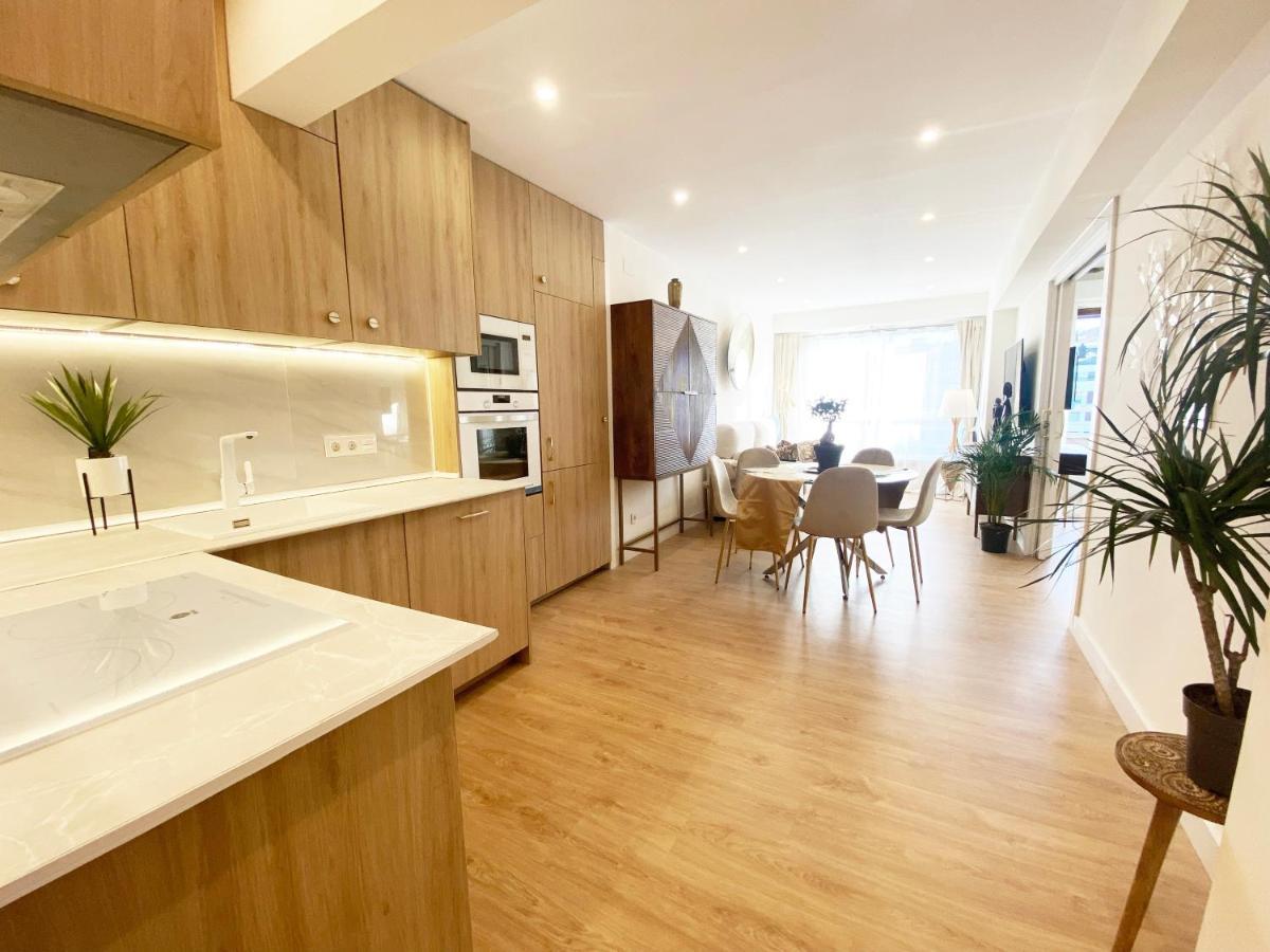 Miramar Luxurious Flat, 3 Double Rooms, Free Parking, Terrace, Completely New سان سيباستيان المظهر الخارجي الصورة